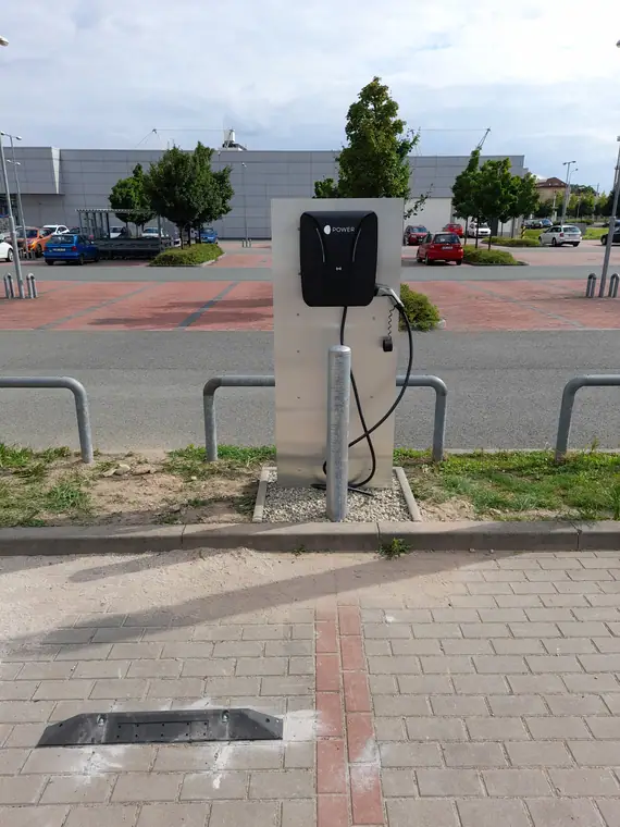 Realizace elektroinstalace č. 12 – KM-Elektro, Litoměřicko